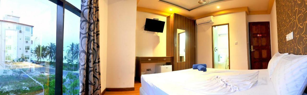 Hotel UI Inn Malé Exterior foto
